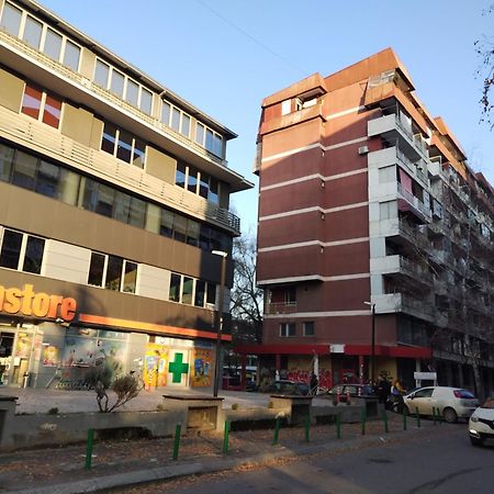 City Center White Apartment! Σκόπια Εξωτερικό φωτογραφία