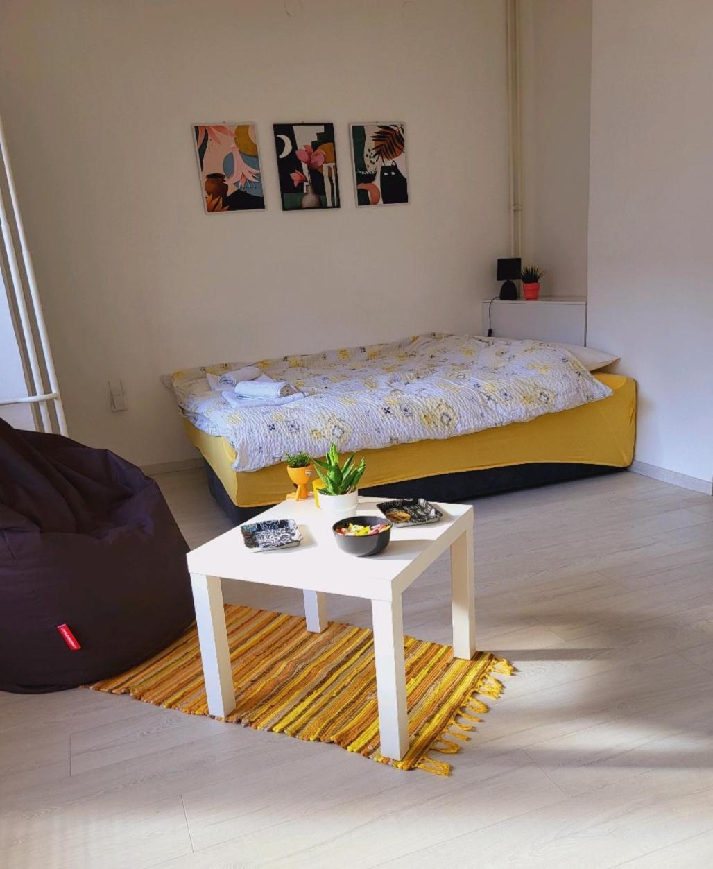 City Center White Apartment! Σκόπια Εξωτερικό φωτογραφία