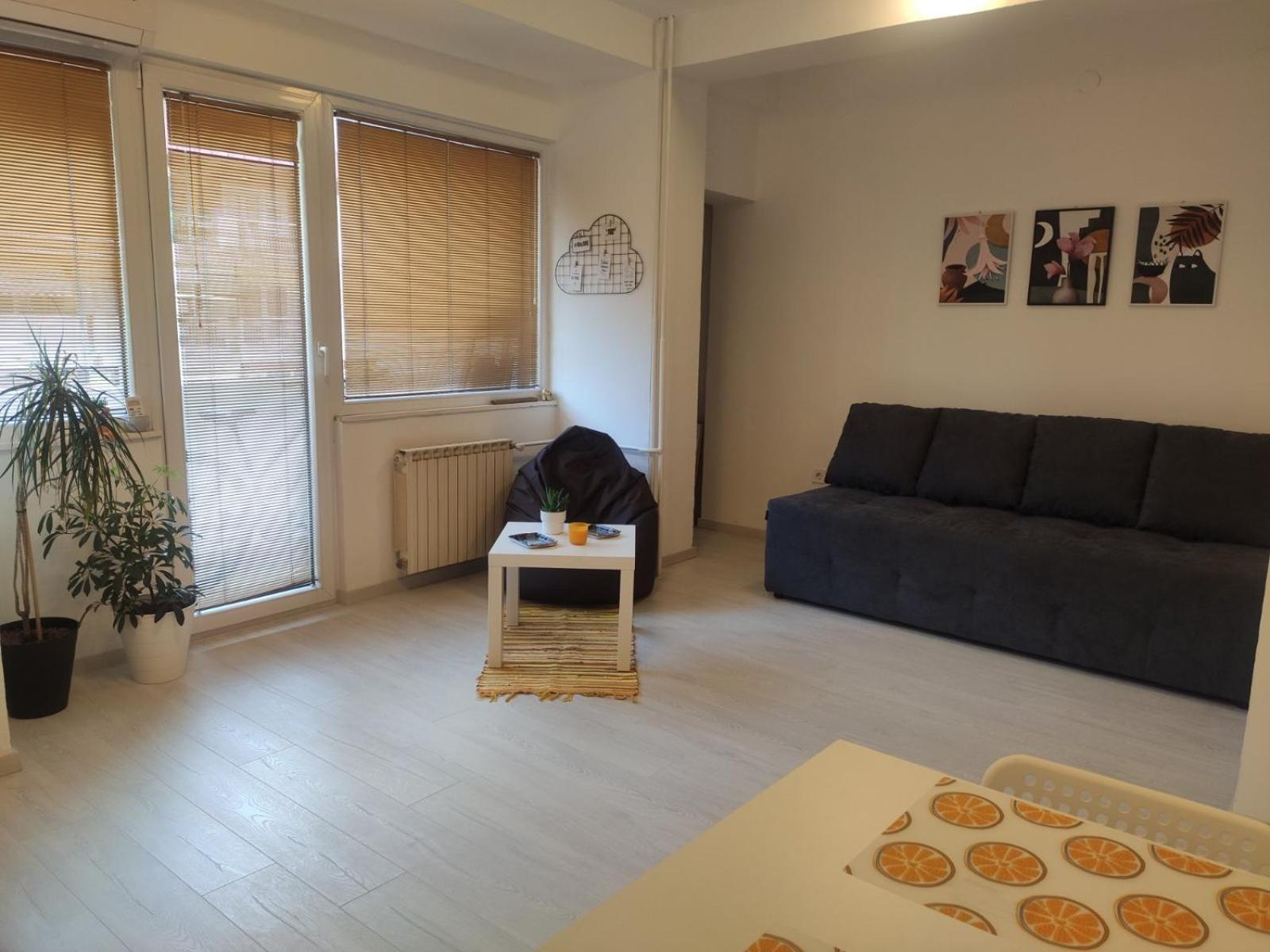 City Center White Apartment! Σκόπια Εξωτερικό φωτογραφία
