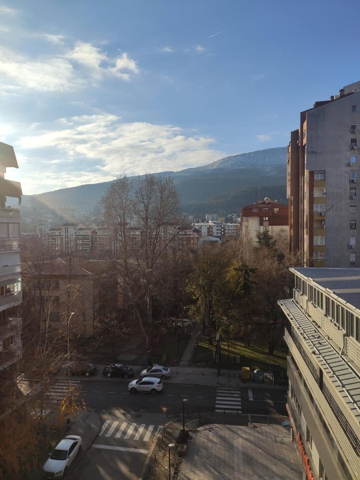 City Center White Apartment! Σκόπια Εξωτερικό φωτογραφία